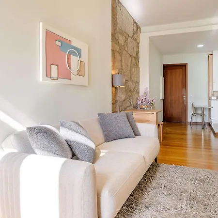 Hostwise - Stylish Flat Daire Porto
